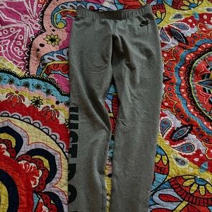NIKE LEGGINGS